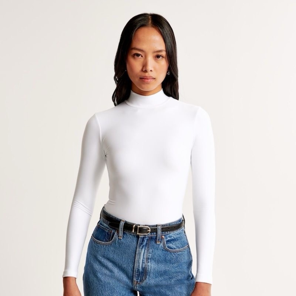 NWT Abercrombie & Fitch Turtleneck Bodysuit